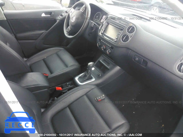 2014 Volkswagen Tiguan S/SE/SEL/R-LINE WVGBV3AXXEW502408 image 4