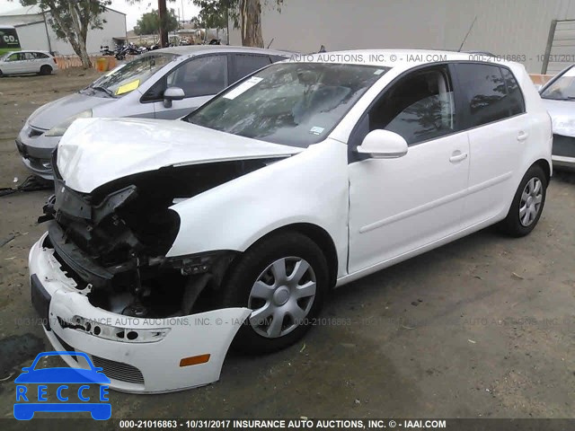 2009 Volkswagen Rabbit WVWDB71K19W085588 image 1