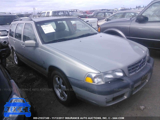 2000 Volvo V70 XC/SE YV1LZ56D9Y2723012 image 0