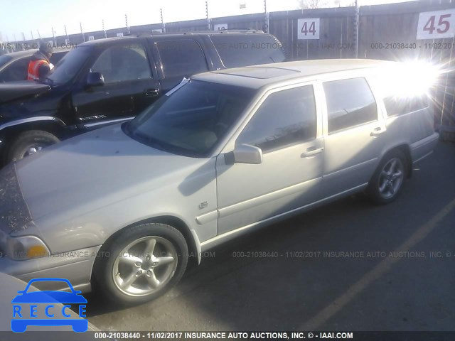 2000 Volvo V70 SE YV1LW61JXY2704299 image 1