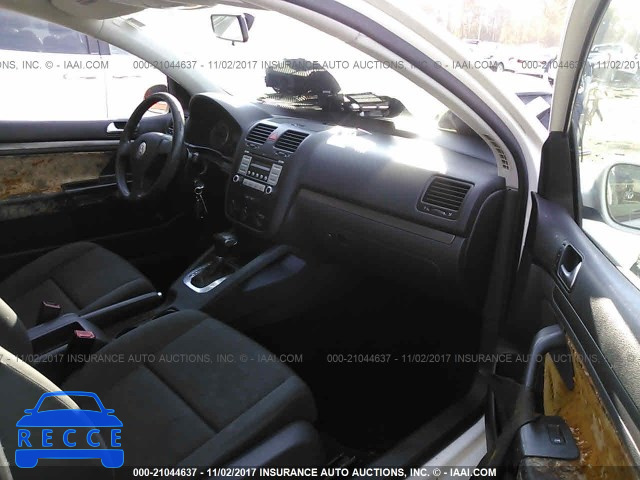 2007 Volkswagen Rabbit WVWBR71K87W135693 image 4