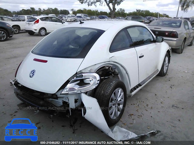 2015 Volkswagen Beetle 1.8T 3VWF17AT6FM639818 Bild 3