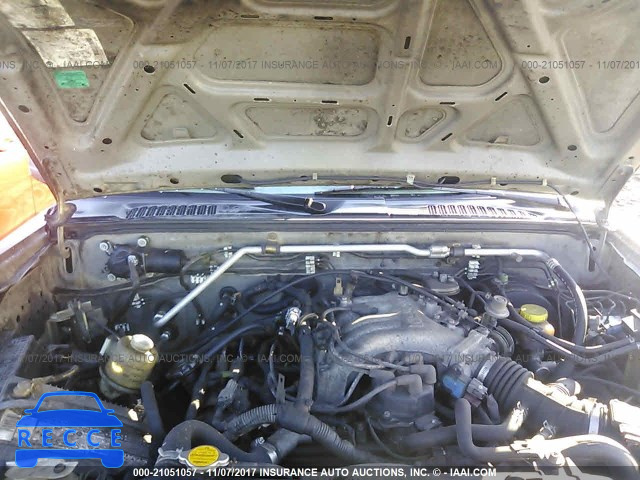 2003 Nissan Frontier CREW CAB XE/CREW CAB SE 1N6ED29X13C463657 Bild 9