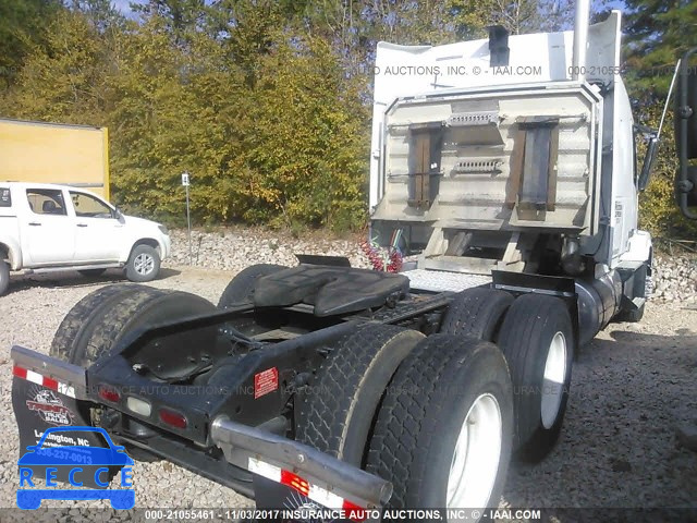 2011 VOLVO VNL L 4V4NC9EJ6BN531247 image 3