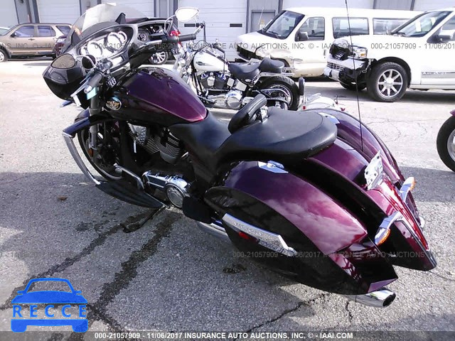 2010 Victory Motorcycles Cross Country 5VPDB36D5A3005610 image 2