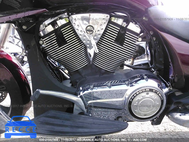 2010 Victory Motorcycles Cross Country 5VPDB36D5A3005610 image 8