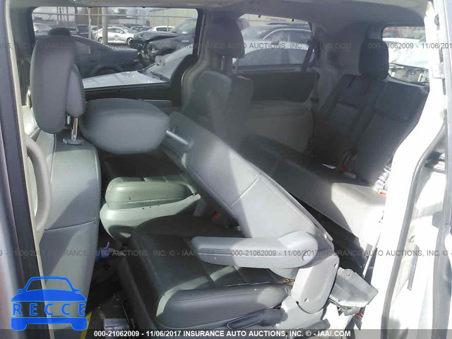 2011 Volkswagen Routan SEL 2V4RW5DG6BR698607 image 6