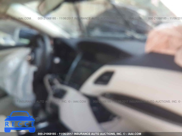 2016 Acura RLX TECH JH4KC1F50GC001987 image 4