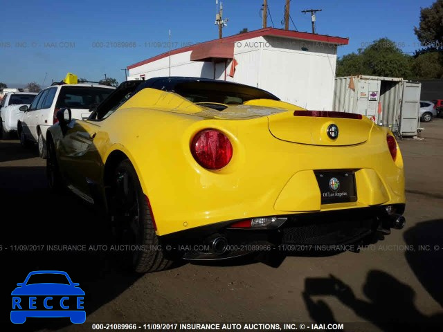 2016 Alfa Romeo 4C SPIDER ZARBAAB43GM183396 image 2