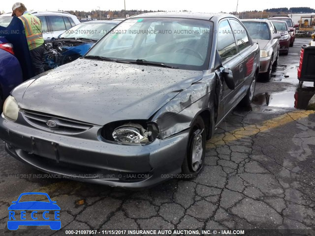 2001 KIA Sephia LS KNAFB121815089589 Bild 1