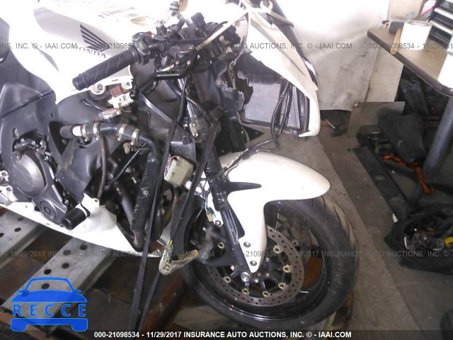 2007 Honda CBR600 RR JH2PC400X7M008890 image 4