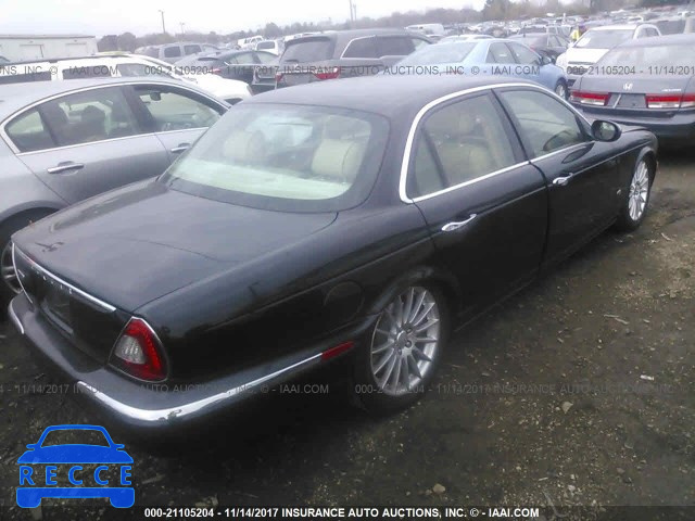 2007 Jaguar XJ8 SAJWA71B07SH18554 image 3