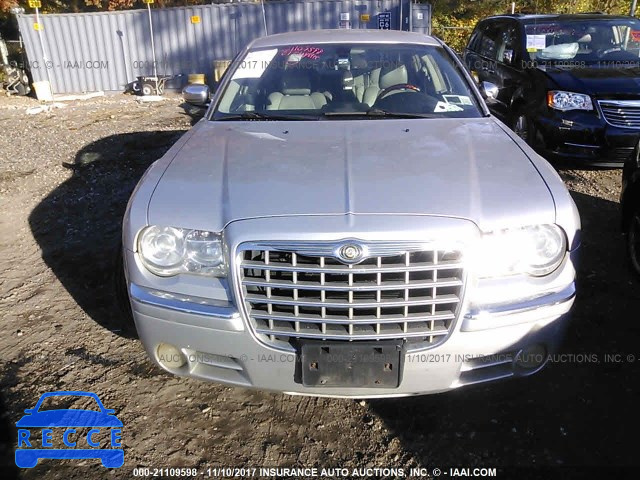2007 Chrysler 300c 2C3KA63H67H889004 image 5