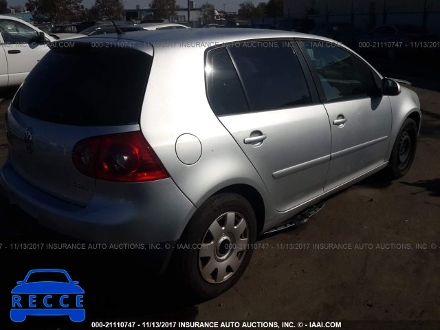 2007 Volkswagen Rabbit WVWCR71K67W015881 image 3