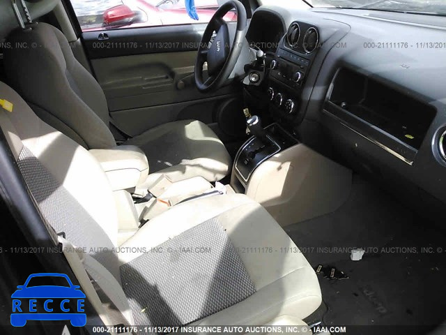 2010 Jeep Compass SPORT 1J4NT1FA5AD624710 image 3