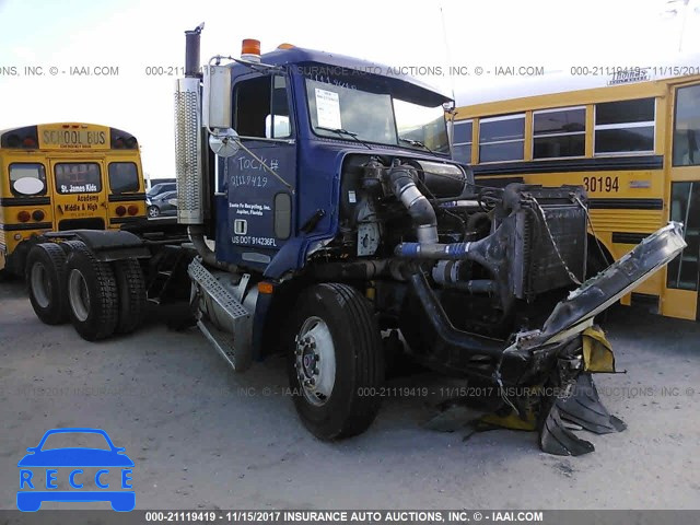 1996 FREIGHTLINER FLD FLD112 1FUY3MCB1TH592702 image 0