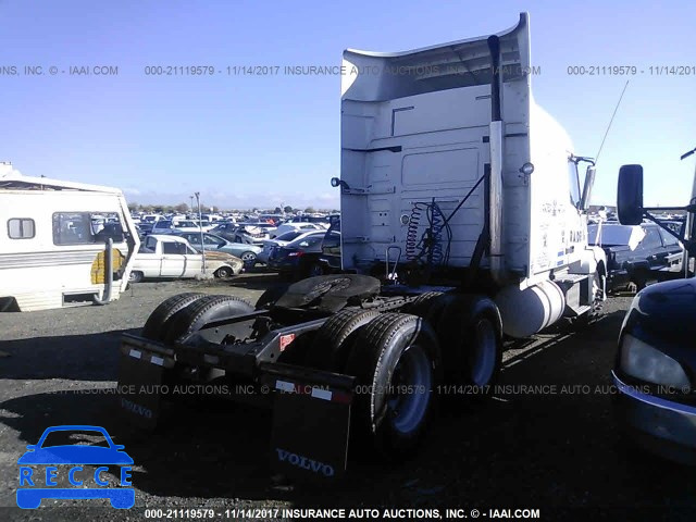 2010 VOLVO VNL L 4V4NC9EJ2AN287045 Bild 3