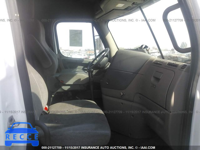 2011 FREIGHTLINER CASCADIA 125 1FUBGKBG2BLBB6917 image 4
