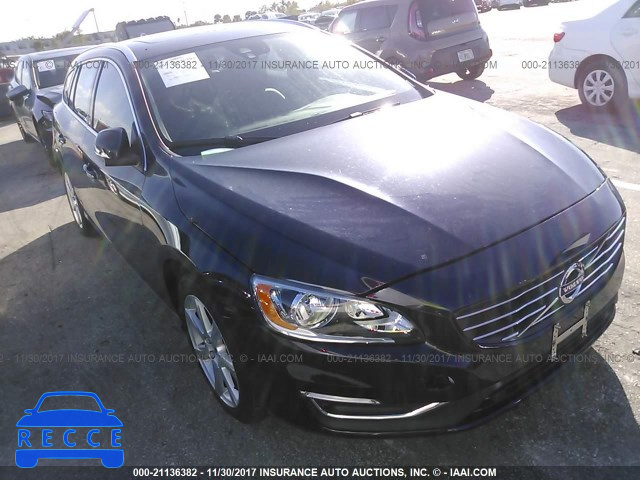 2017 VOLVO V60 T5/PREMIER YV140MEK1H1367380 image 0