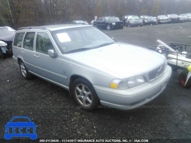 2000 Volvo V70 SE YV1LW61J3Y2633804 image 0