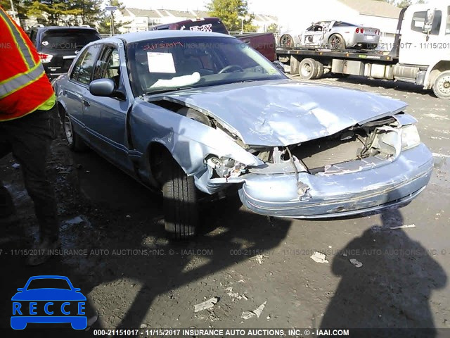 2001 Ford Crown Victoria LX 2FAFP74W41X150280 image 0