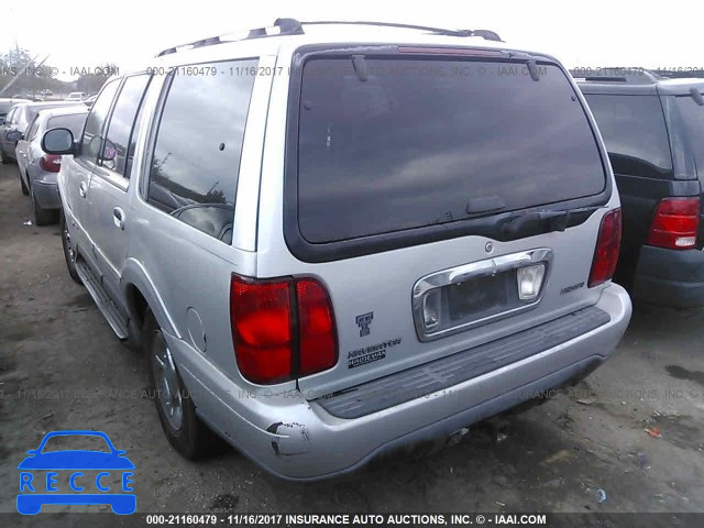 1999 Lincoln Navigator 5LMPU28L7XLJ04404 Bild 2