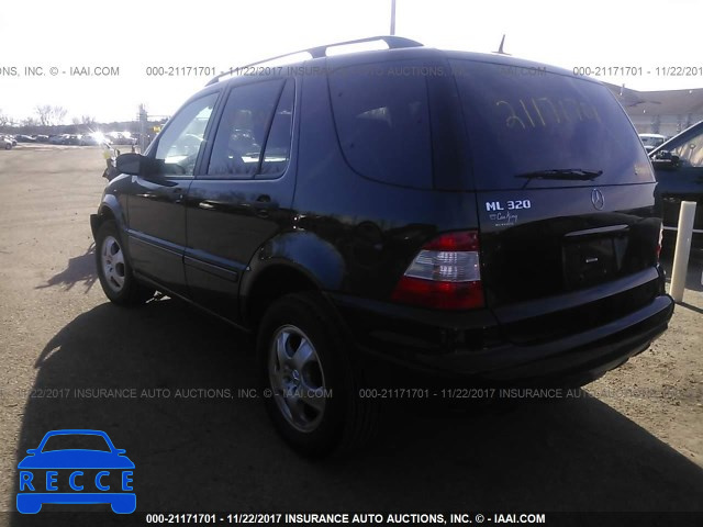 2002 Mercedes-benz ML 320 4JGAB54E52A354722 image 2