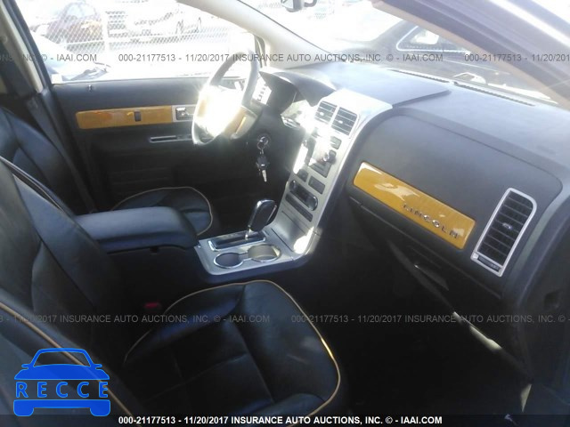 2008 Lincoln MKX 2LMDU88C08BJ04498 image 4