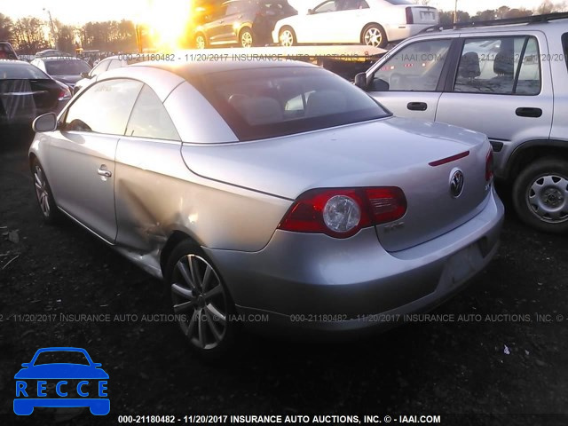 2007 Volkswagen EOS 2.0T WVWBA71F87V042897 image 2