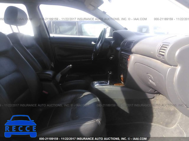 2005 Volkswagen Passat GLS WVWCD63B35E104087 image 4