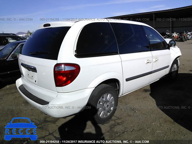 2006 Chrysler Town & Country 1A4GP45R16B704188 image 3