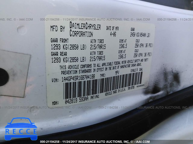 2006 Chrysler Town & Country 1A4GP45R16B704188 image 8