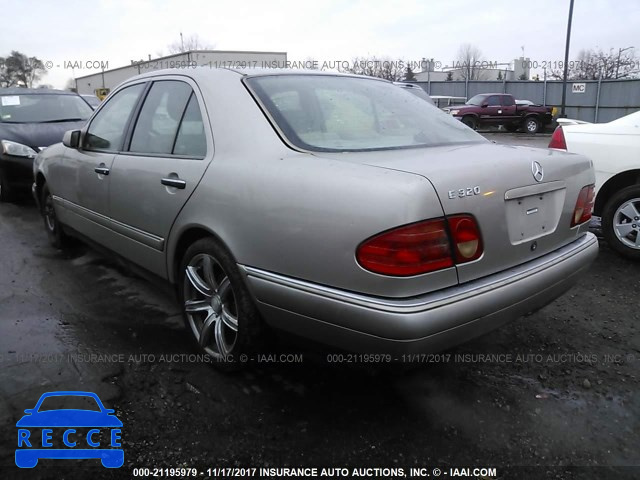 1998 Mercedes-benz E 320 WDBJF65F3WA651286 Bild 2