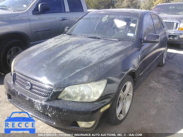 2002 Lexus IS 300 JTHBD192620062883 image 1