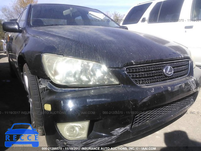 2002 Lexus IS 300 JTHBD192620062883 image 5