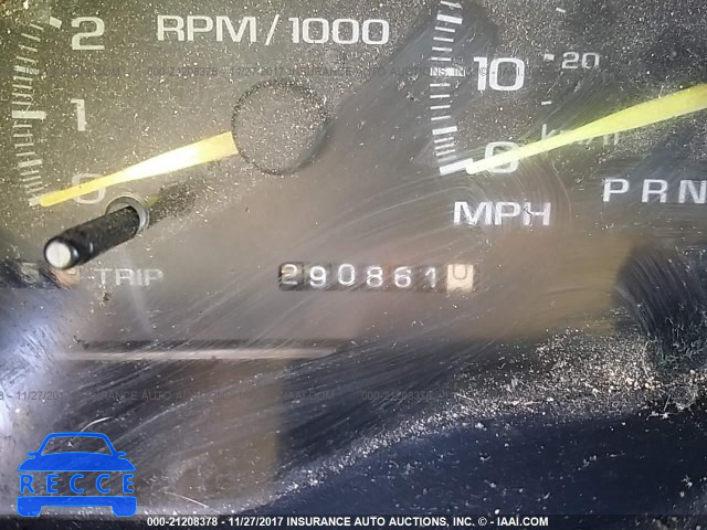 1996 CHEVROLET SUBURBAN 1GNFK16R27J386913 Bild 6