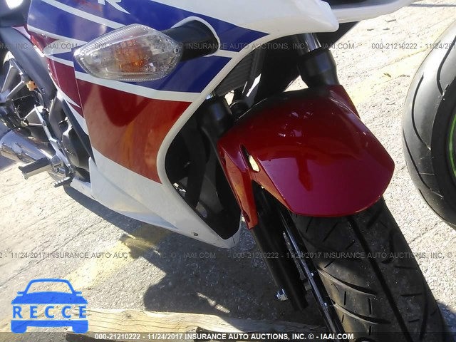 2015 Honda CBR300 R MLHNC5109F5102852 image 4