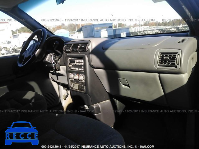 2004 Pontiac Montana 1GMDX03E74D216331 image 4