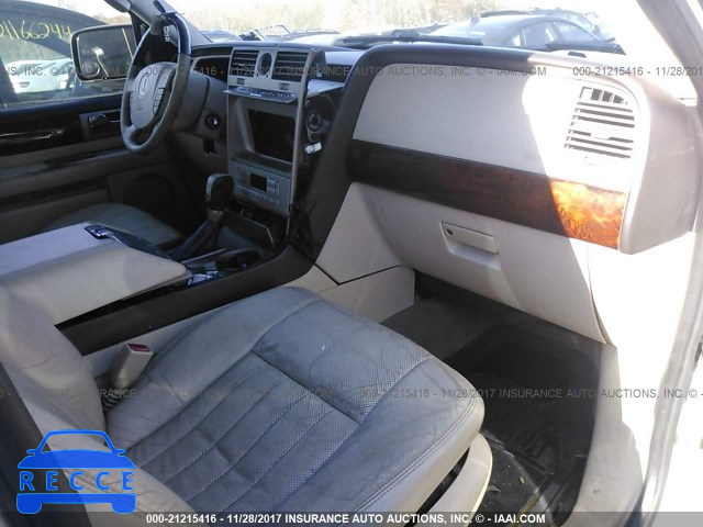 2003 Lincoln Navigator 5LMFU28R73LJ02050 зображення 3