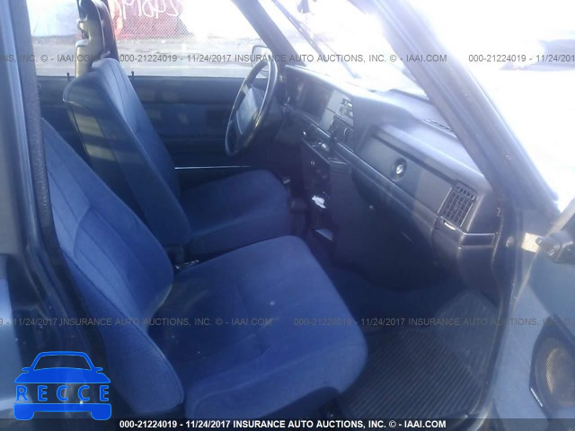 1992 Volvo 240 GL YV1AS8804N1458220 image 4