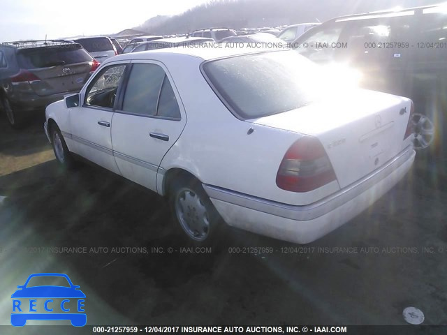 1996 Mercedes-benz C 220 WDBHA22E3TF344295 Bild 2