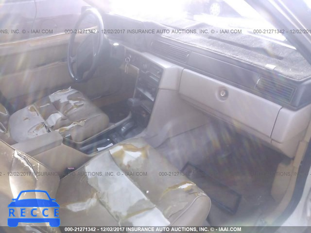 1988 Volvo 740 GLE YV1FX8854J2132909 image 4