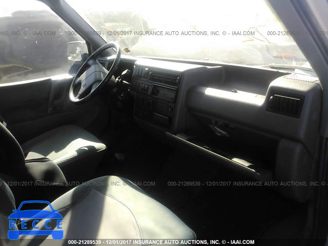 1993 Volkswagen Eurovan GL WV2KD0705PH045709 image 4