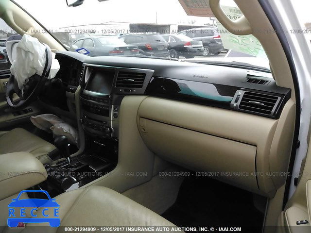 2011 Lexus LX 570 JTJHY7AX2B4067465 зображення 4
