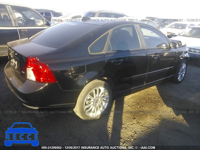 2010 Volvo S40 2.4I YV1382MS1A2504392 image 3