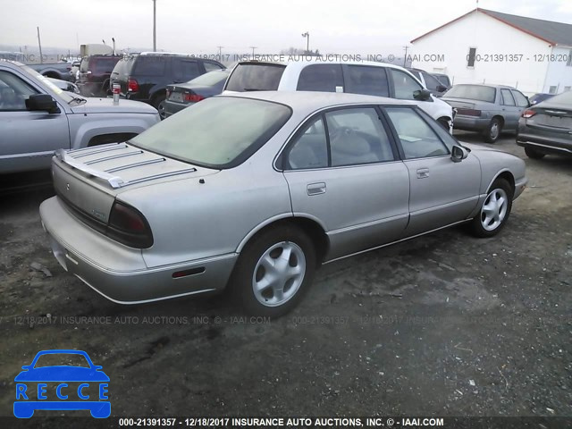 1996 Oldsmobile LSS 1G3HY52K1T4854063 image 3
