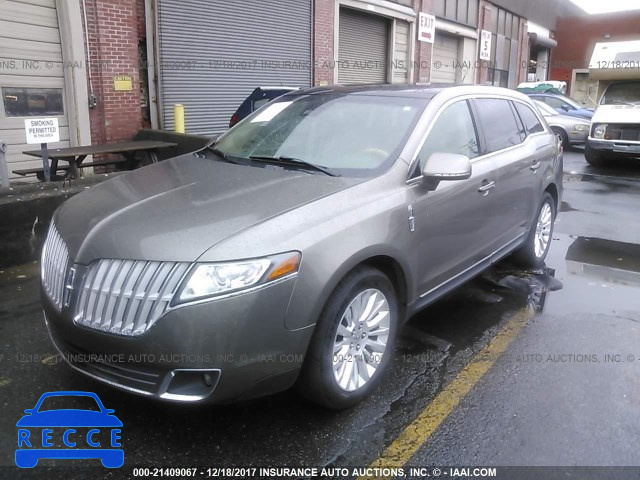 2012 Lincoln MKT 2LMHJ5AT3CBL51669 image 1