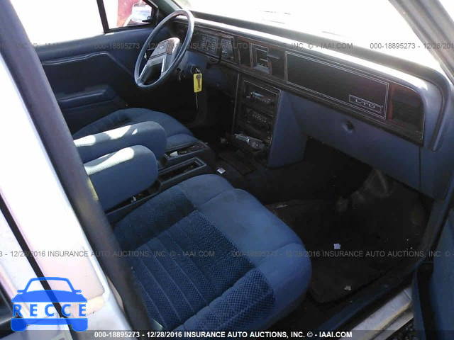 1986 FORD LTD 1FABP3932GG148029 image 4