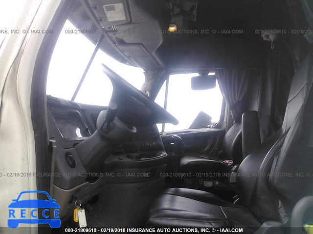 2015 FREIGHTLINER CASCADIA 125 3AKJGLD68FSGK9299 image 4