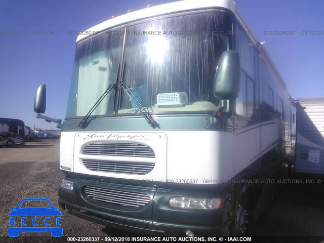 2003 WORKHORSE CUSTOM CHASSIS MOTORHOME CHASSIS W22 5B4MP67G733362595 image 1